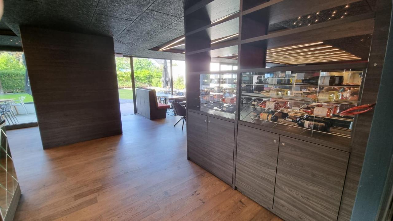 Hotel Crede Kassel Bagian luar foto